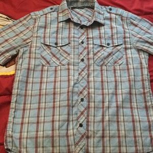 SEAN JOHN Casual Shirt// Adult Medium